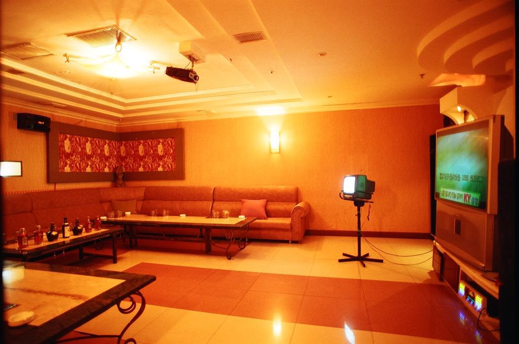 Yantai Asia Hotel Luaran gambar